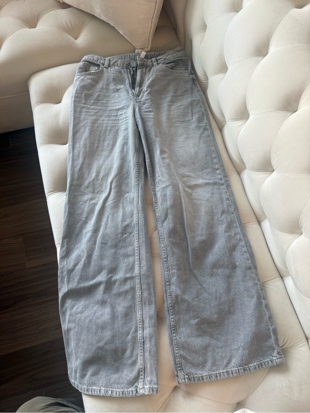 H&M Classic Wide-Leg Women’s Jeans — Light Gray